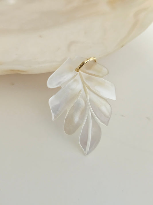 Mother of Pearl Leaf